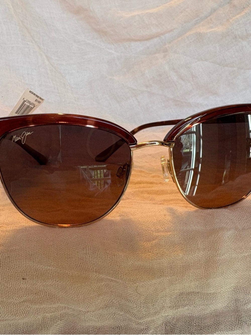 Maui Jim Brown Frame Brown Gradient Lenses Sunglasses with Gold Bridge